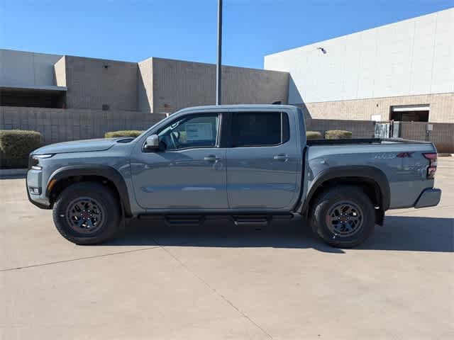 2025 Nissan Frontier PRO-4X Crew Cab 4x4 3