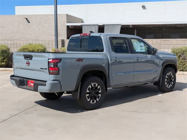 2024 Nissan Frontier PRO-4X Crew Cab 4x4 6