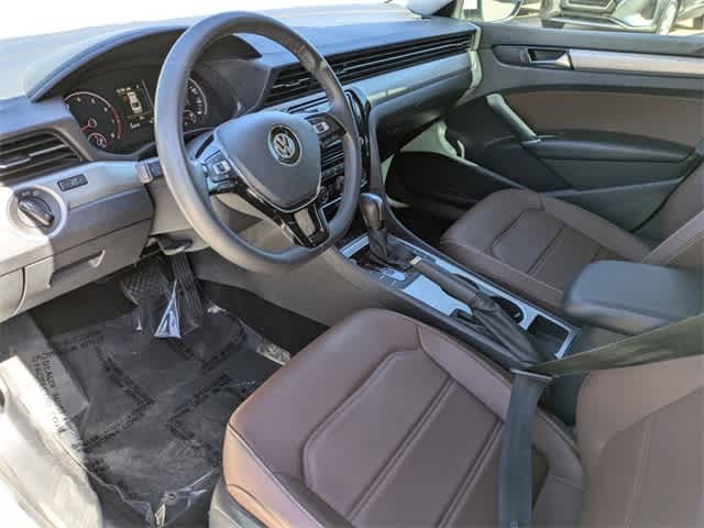 2021 Volkswagen Passat 2.0T SE 2