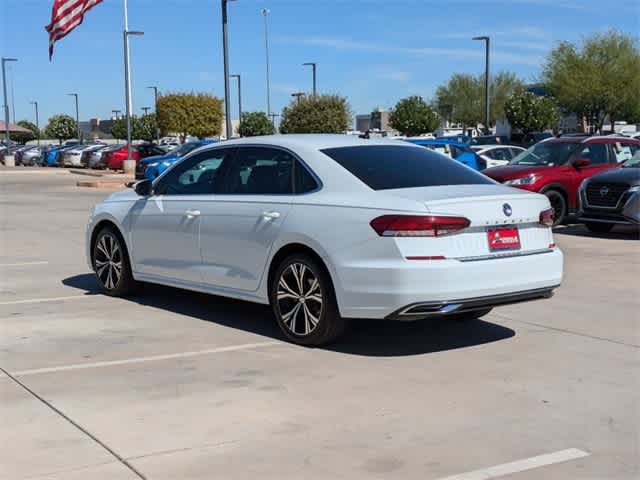 2021 Volkswagen Passat 2.0T SE 4