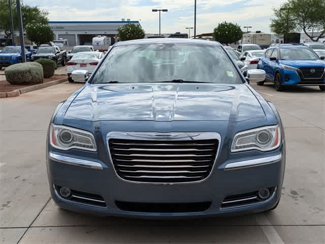 2011 Chrysler 300 Limited 9