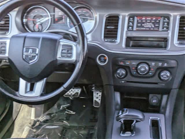 2012 Dodge Charger SE 17
