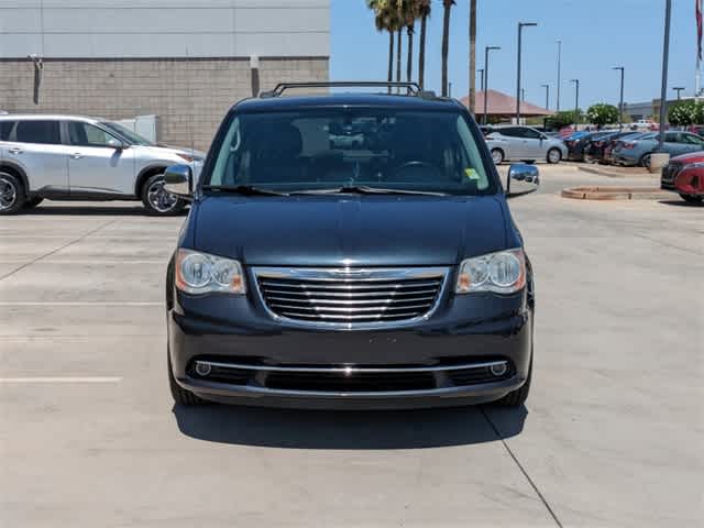 2014 Chrysler Town & Country Touring-L 10