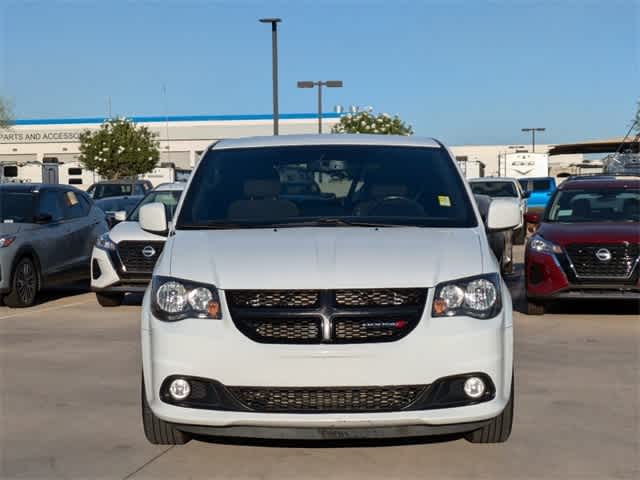 2018 Dodge Grand Caravan SE Plus 9