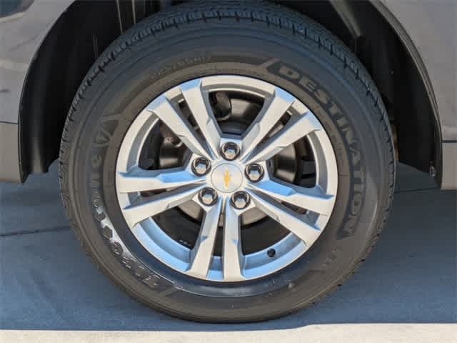 2015 Chevrolet Equinox LS 11