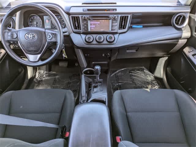 2018 Toyota RAV4 LE 16