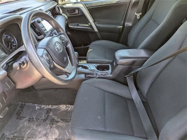 2018 Toyota RAV4 LE 25