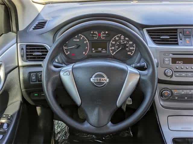 2014 Nissan Sentra S 22