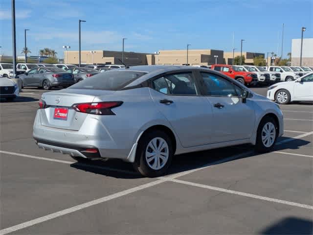 2025 Nissan Versa S 6