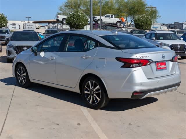 2021 Nissan Versa SV 4