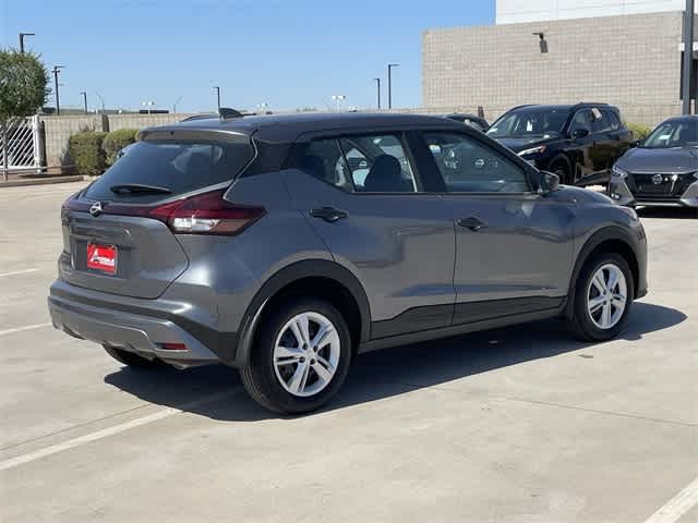 2024 Nissan Kicks S 6