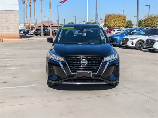 2022 Nissan Kicks SV 9