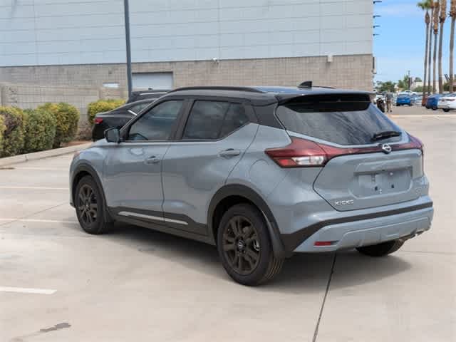 2024 Nissan Kicks SR 4