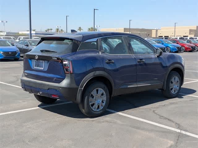 2025 Nissan Kicks S 6