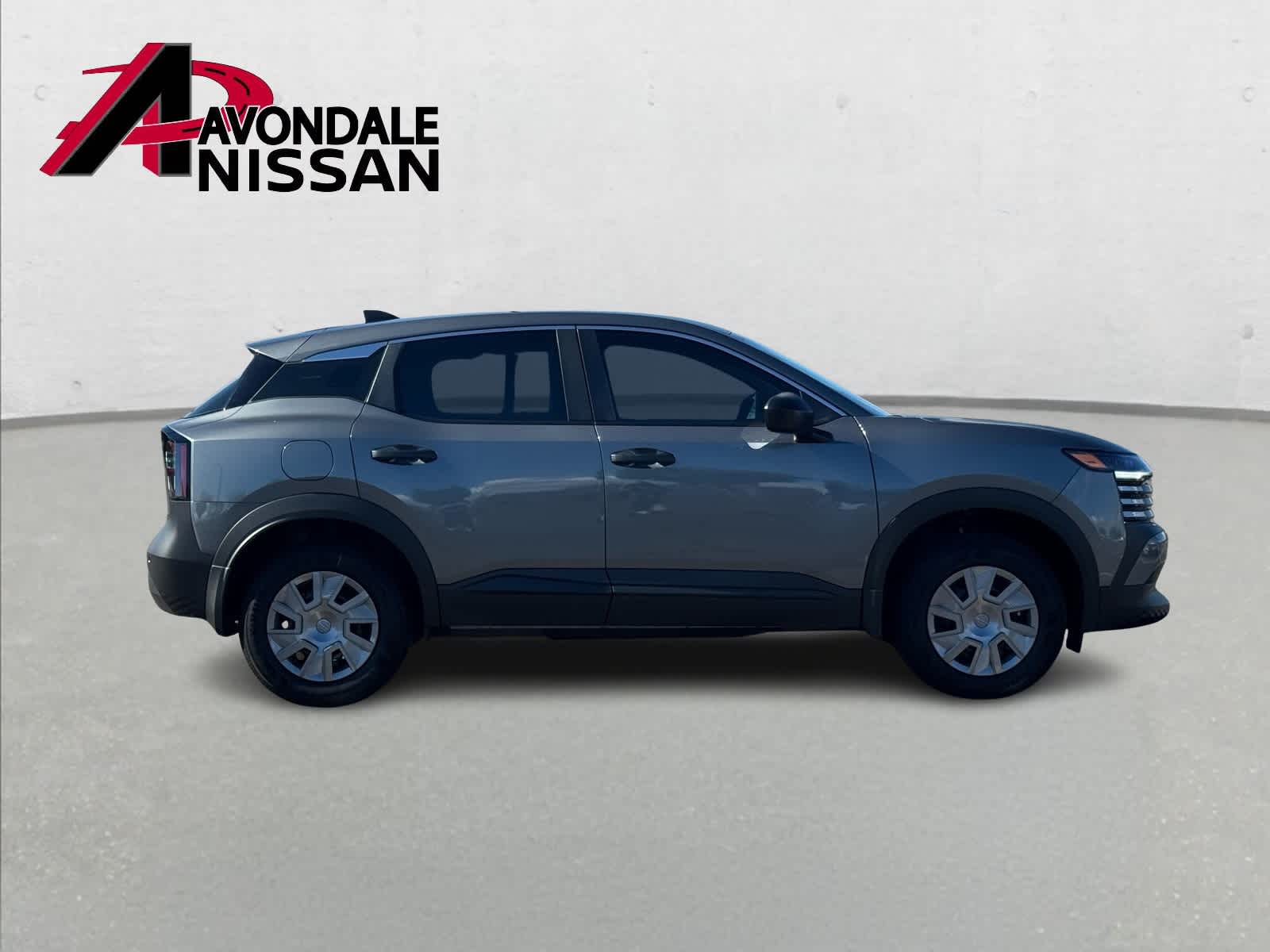 2026 Nissan Kicks S photo 3