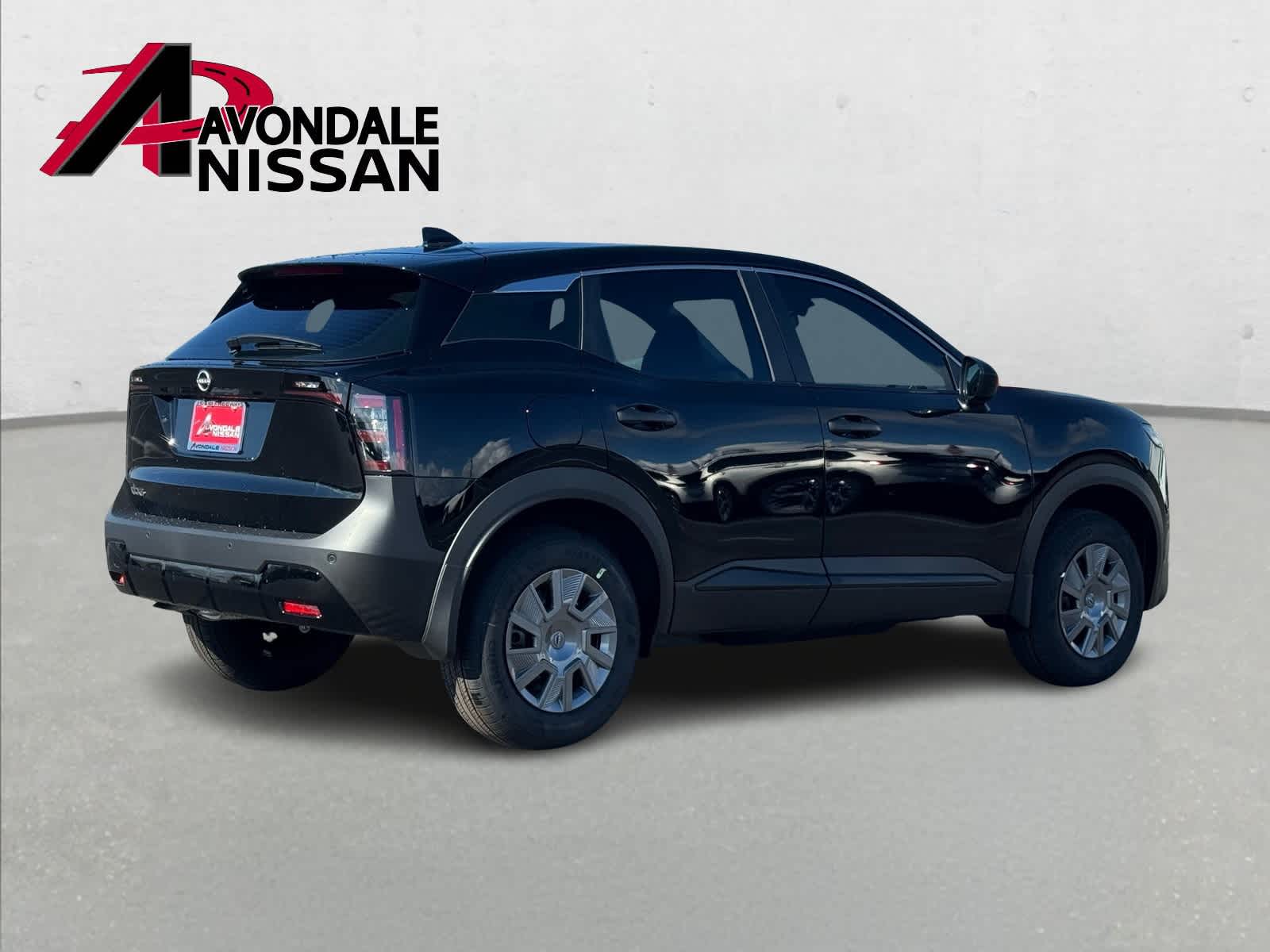 2026 Nissan Kicks S photo 2