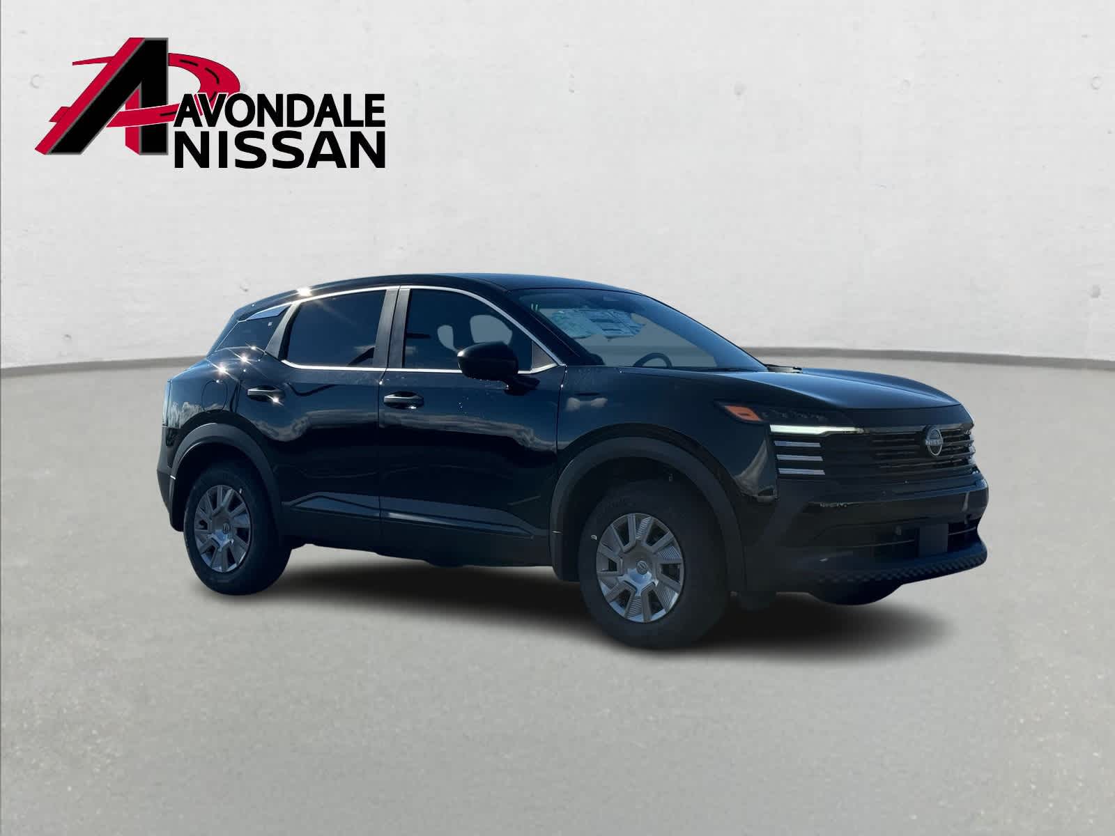 2026 Nissan Kicks S photo 4