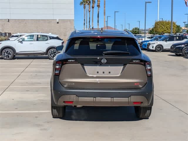 2025 Nissan Kicks SR 5