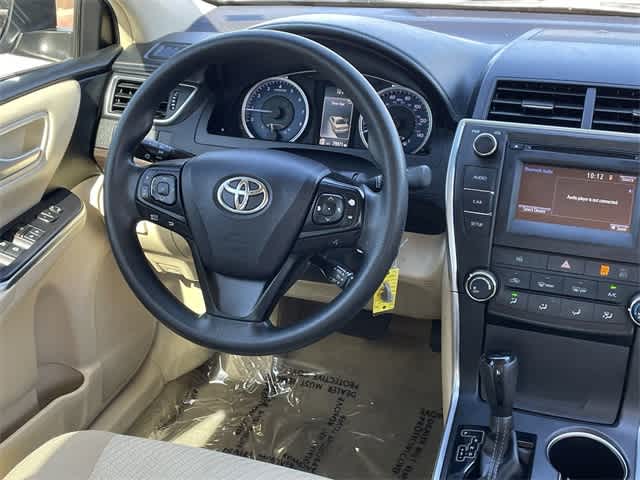 2017 Toyota Camry LE 17