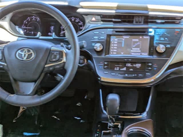 2018 Toyota Avalon XLE Premium 16