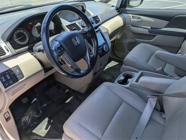 2016 Honda Odyssey Touring 2