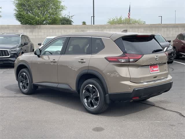 2024 Nissan Rogue SV 4