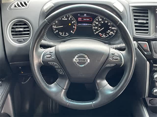 2020 Nissan Pathfinder SV 23
