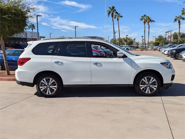 2020 Nissan Pathfinder SV 7