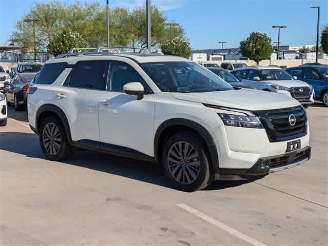 2023 Nissan Pathfinder SL 8