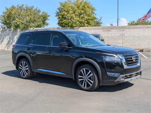 2024 Nissan Pathfinder Platinum 8