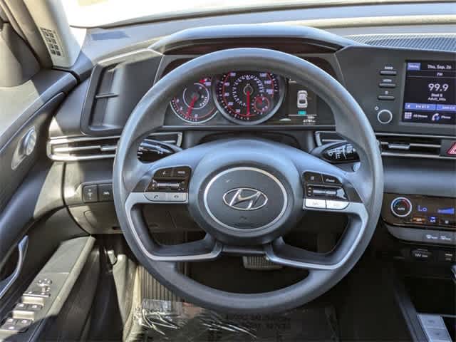 2021 Hyundai Elantra SEL 21