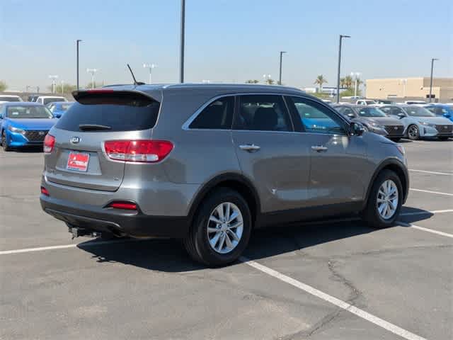 2016 Kia Sorento LX 6