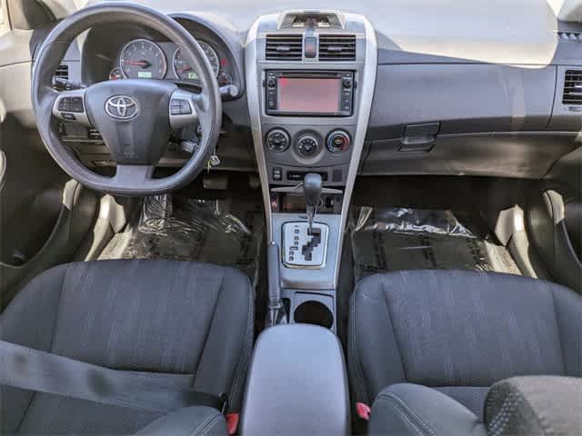 2013 Toyota Corolla S 15