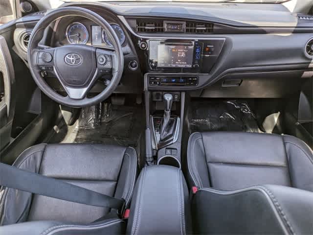 2017 Toyota Corolla XLE 16