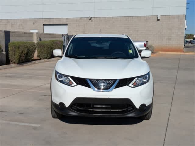 2018 Nissan Rogue Sport S 9