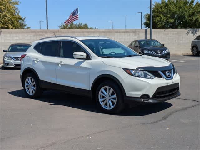 2017 Nissan Rogue Sport SV 8