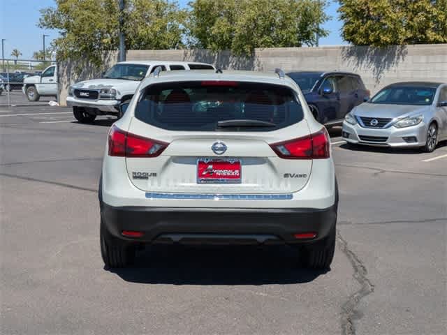 2017 Nissan Rogue Sport SV 5