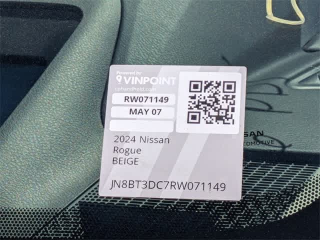 2024 Nissan Rogue Platinum 22
