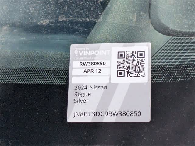 2024 Nissan Rogue Platinum 23