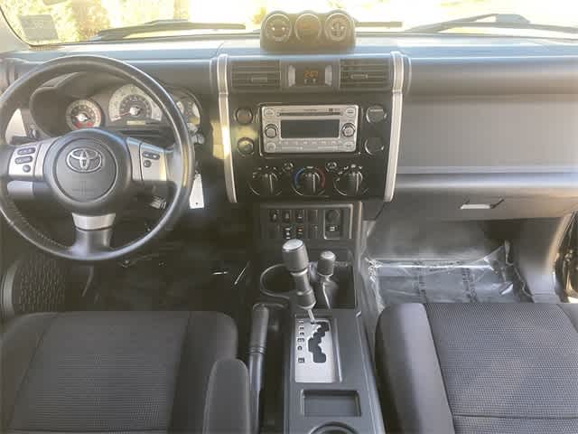 2014 Toyota FJ Cruiser BASE 18