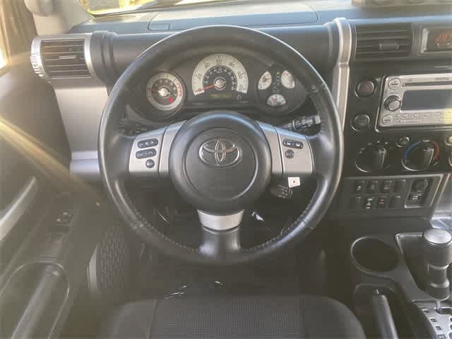 2014 Toyota FJ Cruiser BASE 20