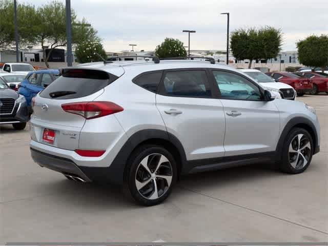 2016 Hyundai Tucson Sport 6