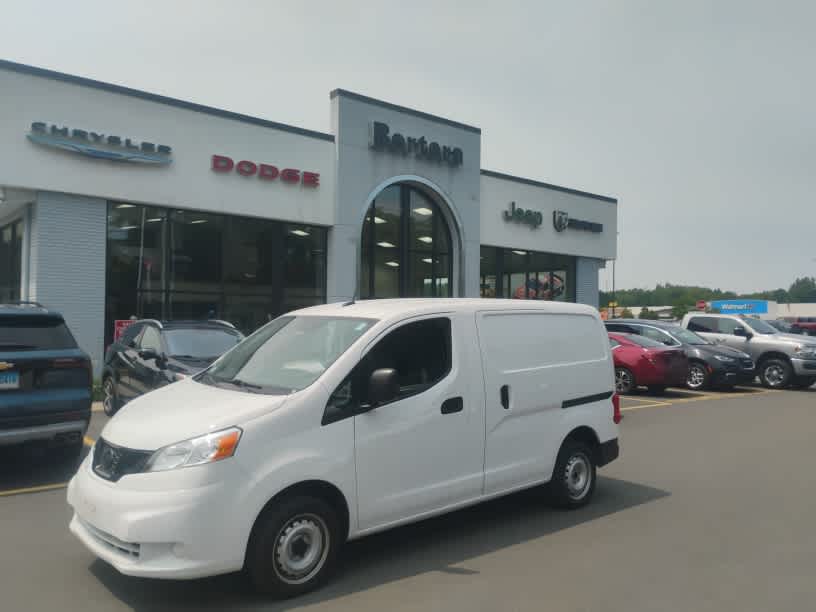 2021 Nissan NV200 S FWD