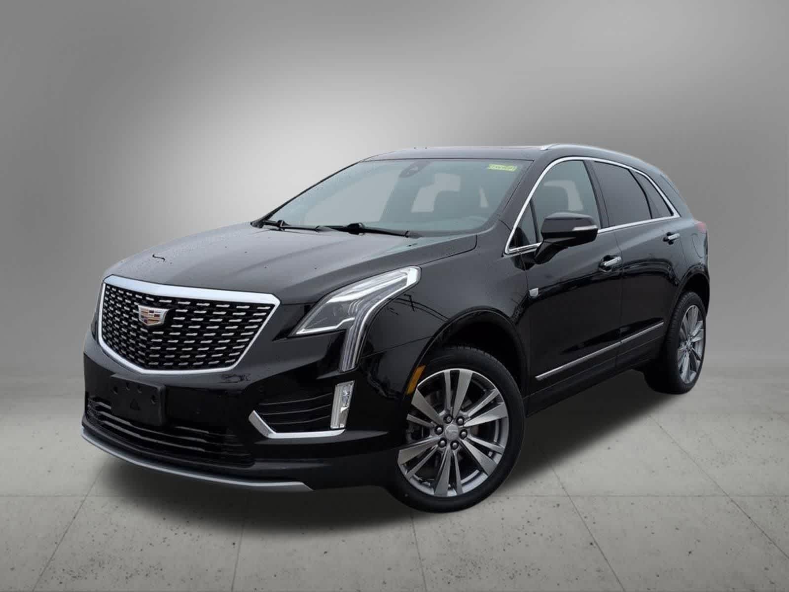 Black 2024 Cadillac XT5 Premium Luxury AWD SUV / Crossover Four-Wheel Drive 9-Speed Automatic