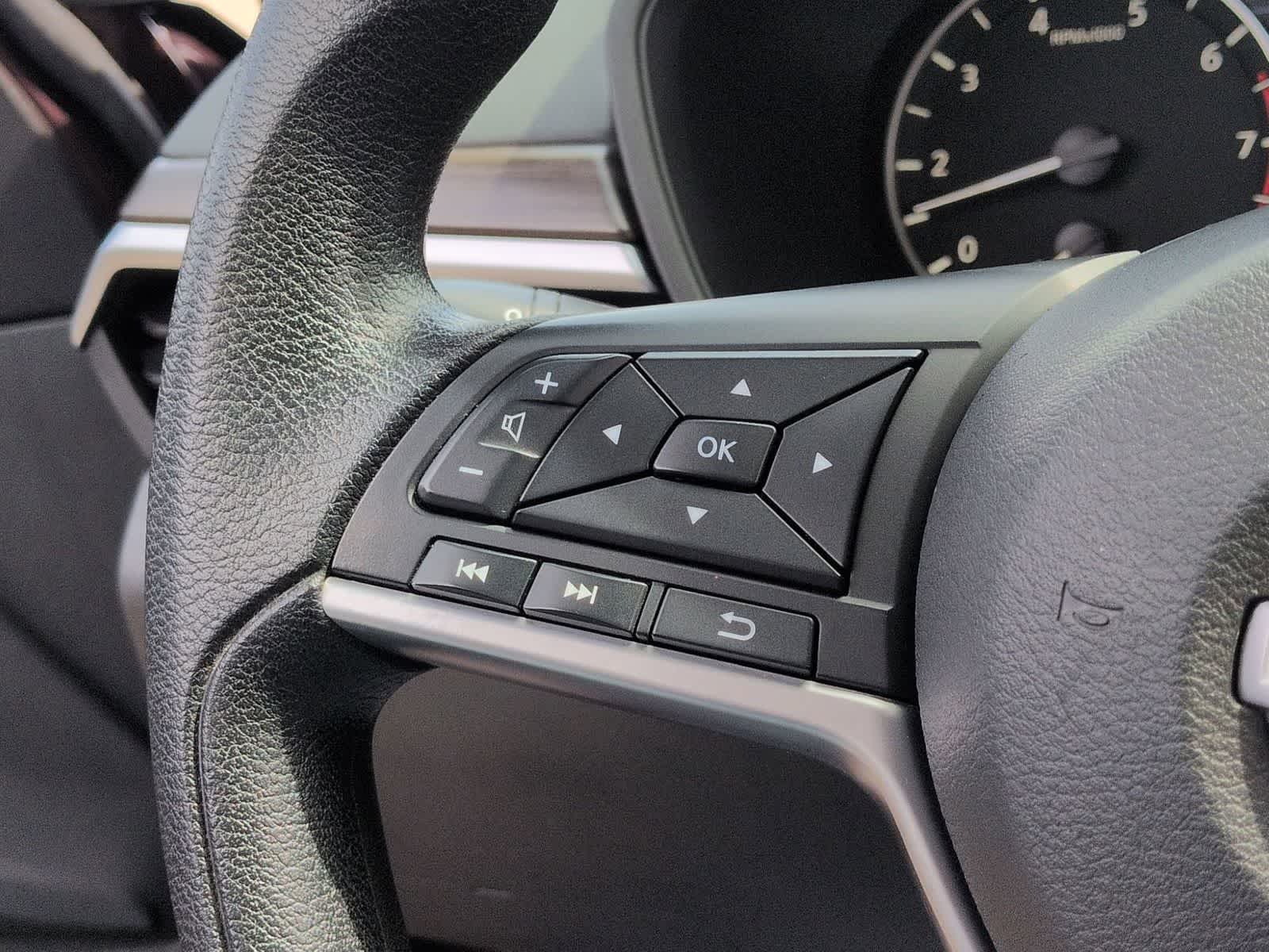 2023 Nissan Altima #23