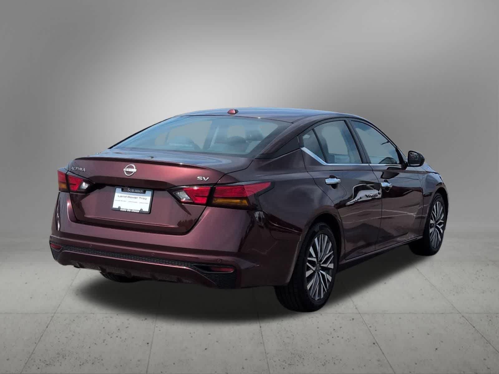 2023 Nissan Altima #6