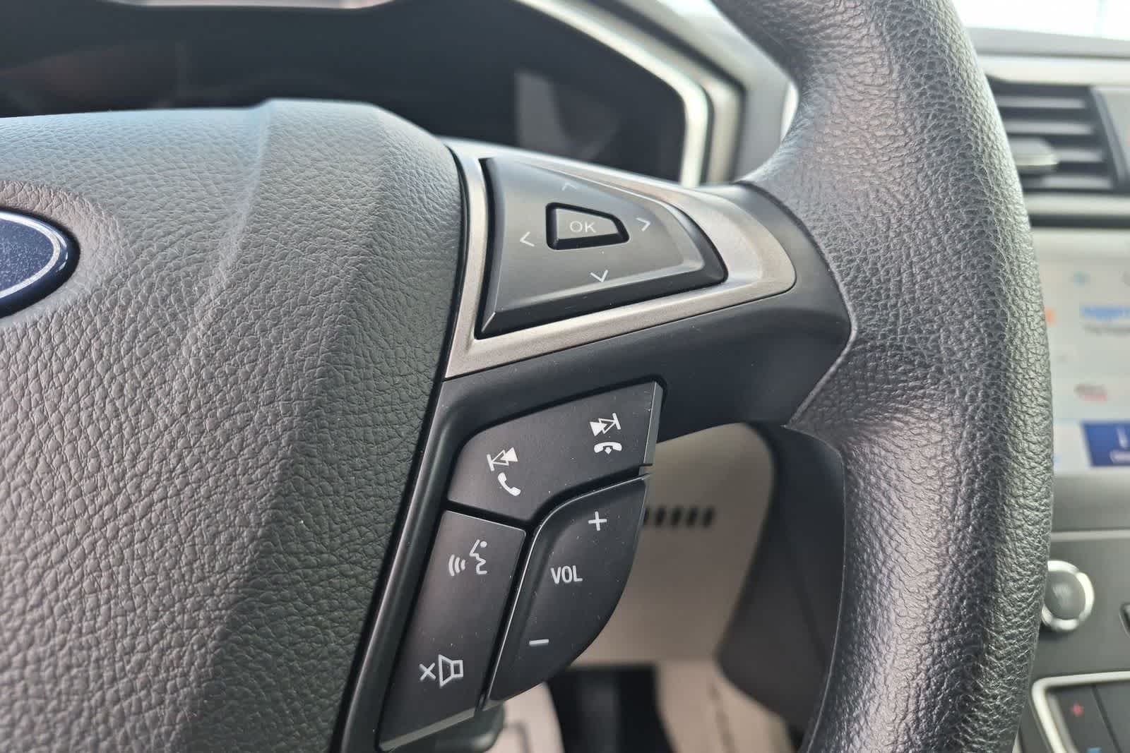 2020 Ford Fusion #23