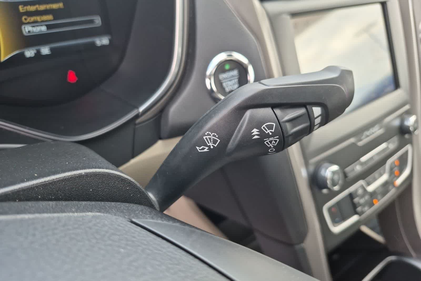 2020 Ford Fusion #24