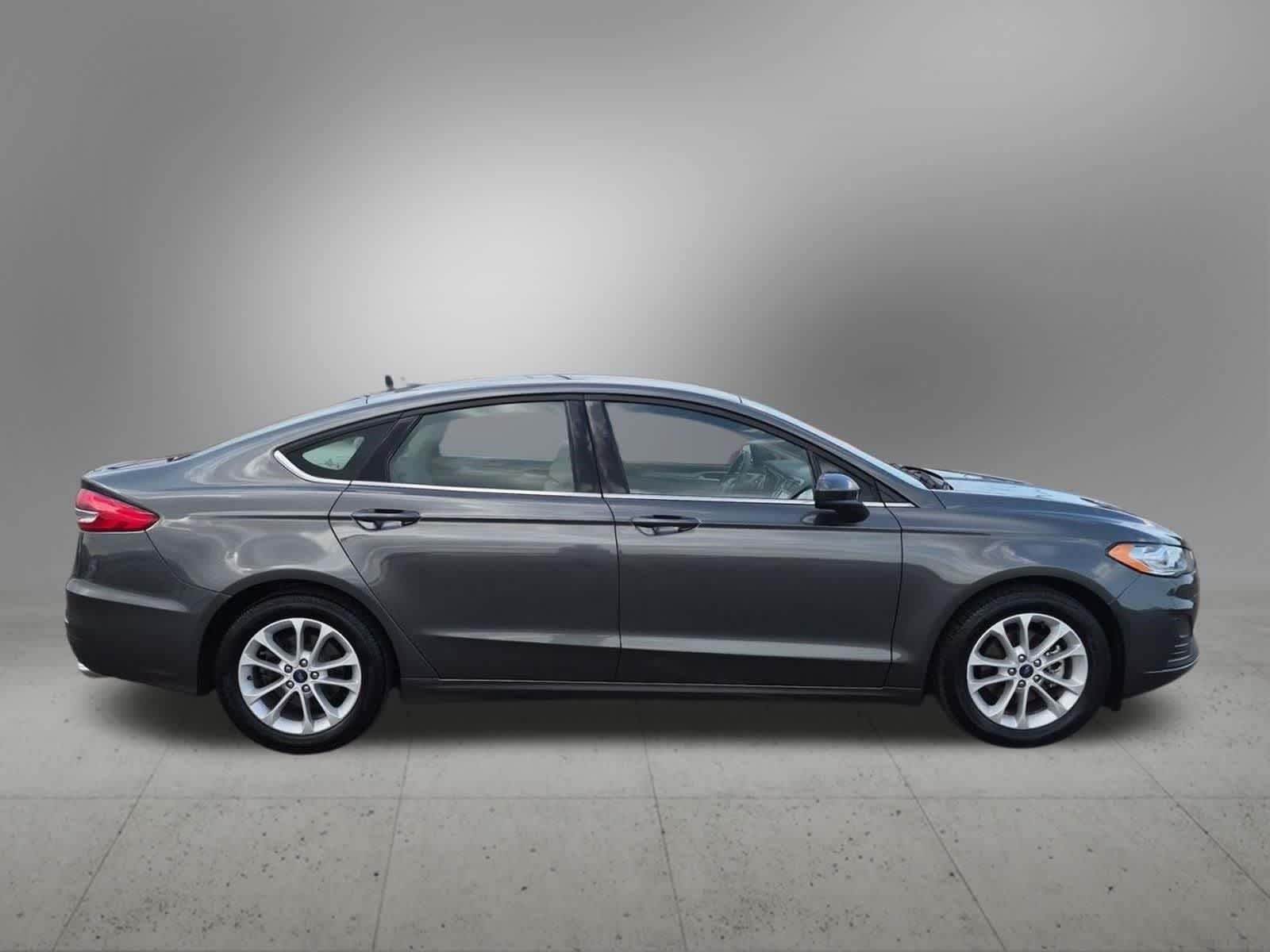 2020 Ford Fusion #7