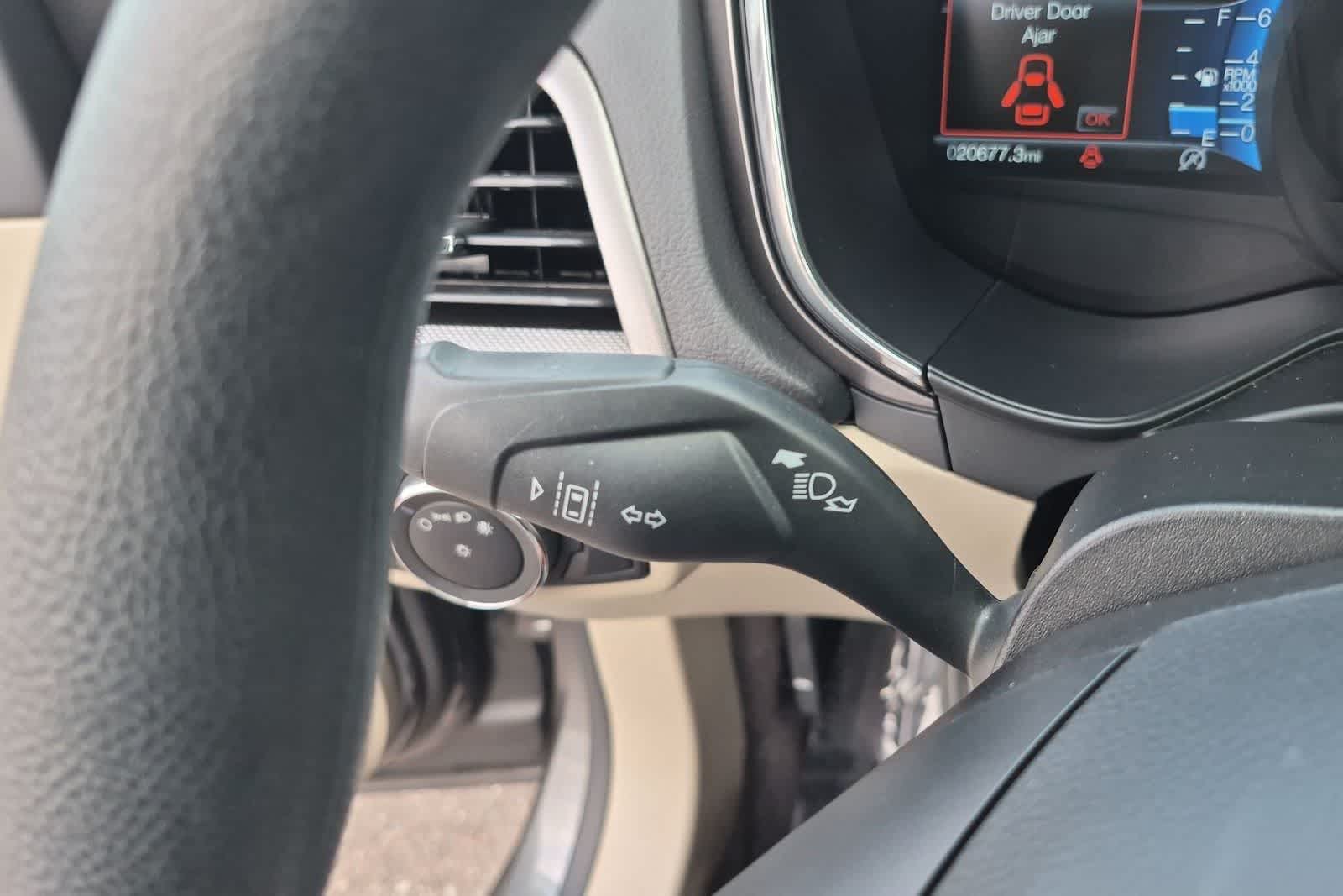 2020 Ford Fusion #25